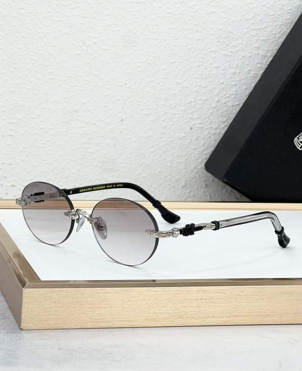 Picture of Chrome Hearts Sunglasses _SKUfw80915458fw